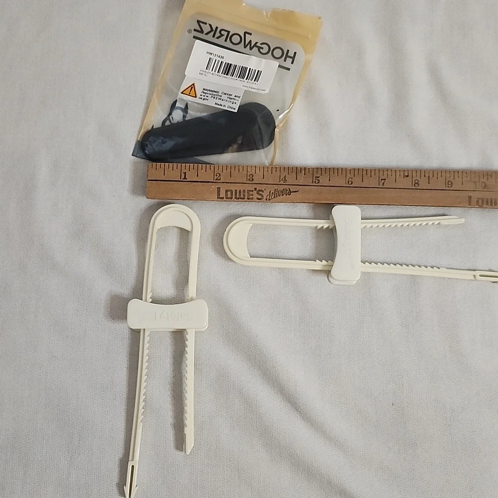 Command Damage-Free Hooks, Child Safety Locks and Suction Hooks